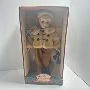 Vintage Loft Expressions Fine Percelain Blonde Doll Holding Ice‎ Skates In Box
